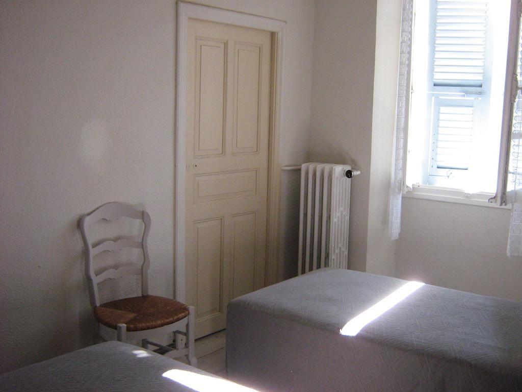 Maison D'Hotes San Pedru Piana  Ruang foto